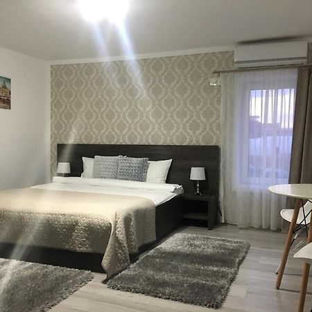 B House Rooms Jászvásár Kültér fotó
